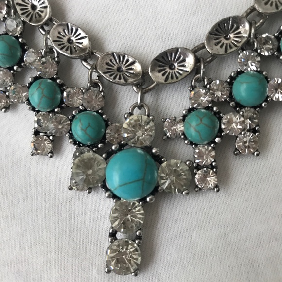 Fun necklace - Picture 2 of 6